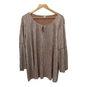 Women's 22/24W Gold Metallic Shimmer Flare Sleeve Relaxed Stretchy PLUS  Blouse